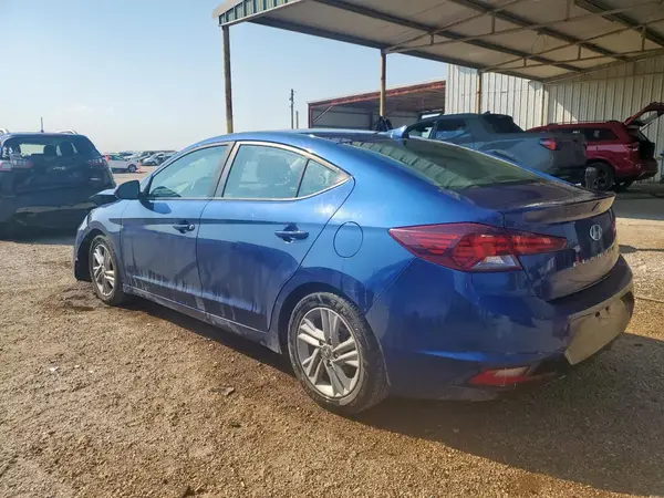 5NPD84LF4KH461225 2019 HYUNDAI ELANTRA - Image 2