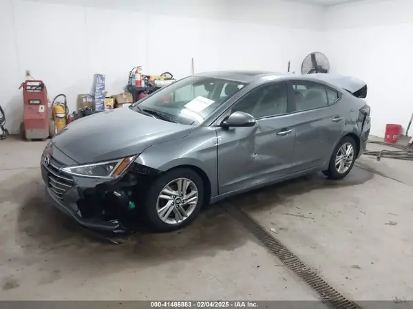 5NPD84LF4KH463847 2019 HYUNDAI ELANTRA - Image 2