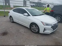 5NPD84LF4KH467929 2019 HYUNDAI ELANTRA