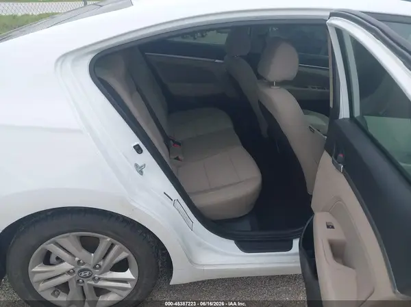 5NPD84LF4KH467929 2019 HYUNDAI ELANTRA - Image 8