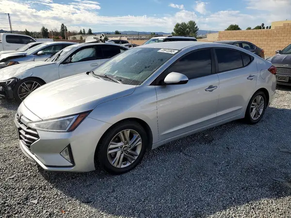 5NPD84LF4KH469034 2019 HYUNDAI ELANTRA - Image 1