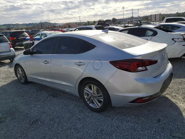 5NPD84LF4KH469034 2019 HYUNDAI ELANTRA - Image 2