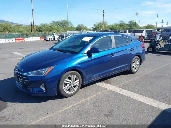 5NPD84LF4KH469616 2019 HYUNDAI ELANTRA - Image 2