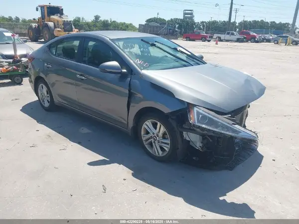 5NPD84LF4KH476002 2019 HYUNDAI ELANTRA - Image 1