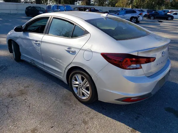 5NPD84LF4KH477392 2019 HYUNDAI ELANTRA - Image 2