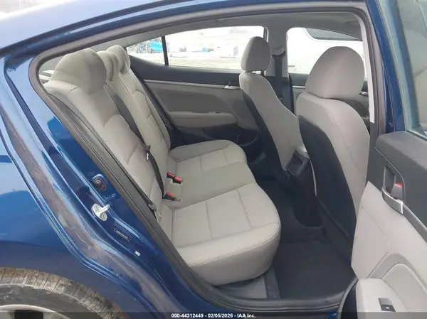 5NPD84LF4KH477621 2019 HYUNDAI ELANTRA - Image 8