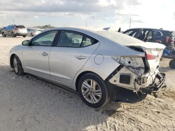 5NPD84LF4KH478509 2019 HYUNDAI ELANTRA - Image 2