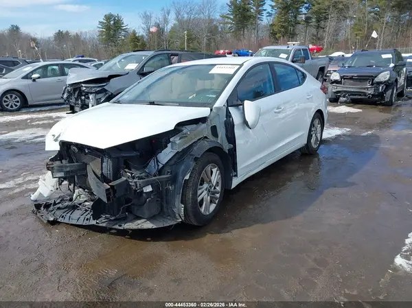 5NPD84LF4KH480163 2019 HYUNDAI ELANTRA - Image 2