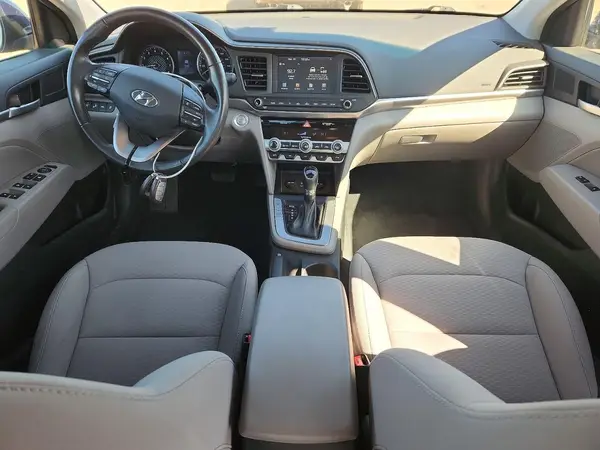 5NPD84LF4KH481538 2019 HYUNDAI ELANTRA - Image 8