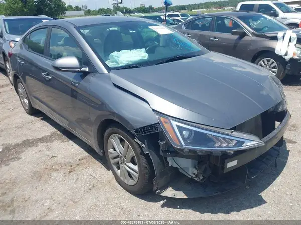 5NPD84LF4KH481832 2019 HYUNDAI ELANTRA - Image 1