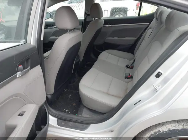 5NPD84LF4KH482785 2019 HYUNDAI ELANTRA - Image 8
