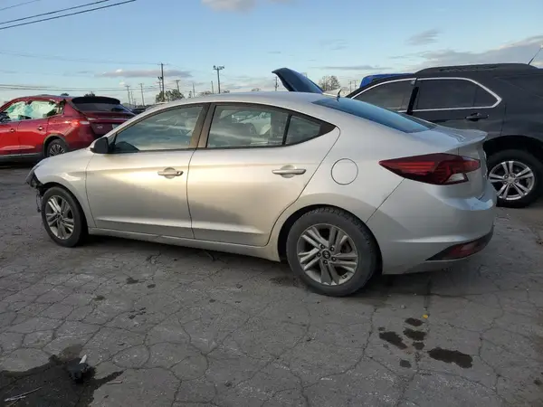 5NPD84LF4KH484245 2019 HYUNDAI ELANTRA - Image 2