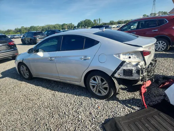 5NPD84LF4KH485847 2019 HYUNDAI ELANTRA - Image 2