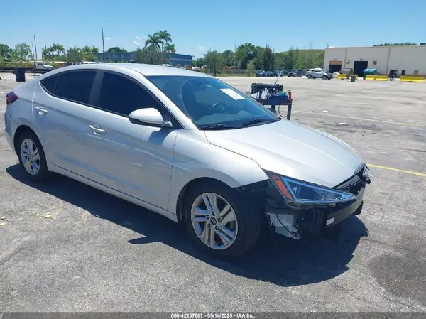 5NPD84LF4KH487064 2019 HYUNDAI ELANTRA - Image 1