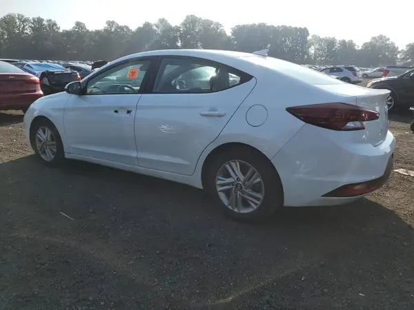 5NPD84LF4KH489459 2019 HYUNDAI ELANTRA - Image 2