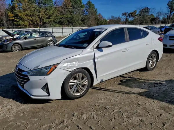 5NPD84LF4KH490000 2019 HYUNDAI ELANTRA - Image 1