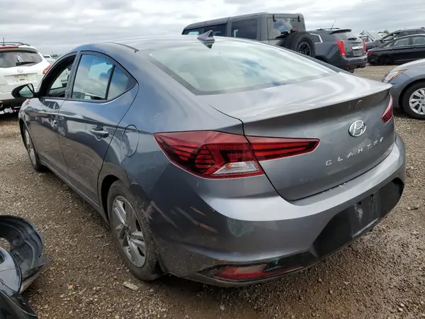 5NPD84LF4KH493818 2019 HYUNDAI ELANTRA - Image 2