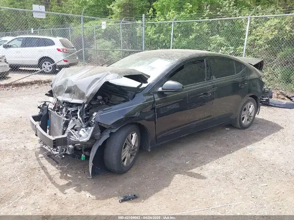 5NPD84LF4LH500204 2020 HYUNDAI ELANTRA - Image 2