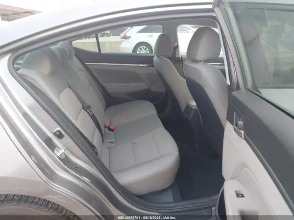 5NPD84LF4LH506939 2020 HYUNDAI ELANTRA - Image 8