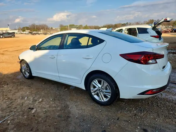 5NPD84LF4LH515575 2020 HYUNDAI ELANTRA - Image 2