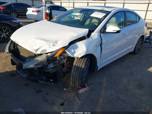 5NPD84LF4LH515673 2020 HYUNDAI ELANTRA - Image 2