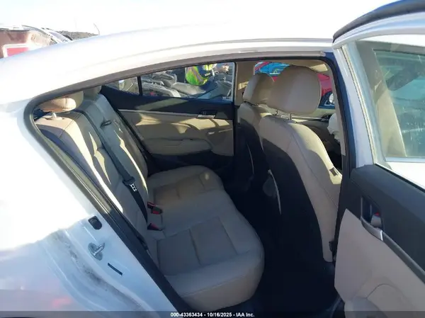 5NPD84LF4LH515673 2020 HYUNDAI ELANTRA - Image 8