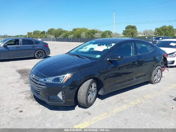 5NPD84LF4LH519349 2020 HYUNDAI ELANTRA - Image 2