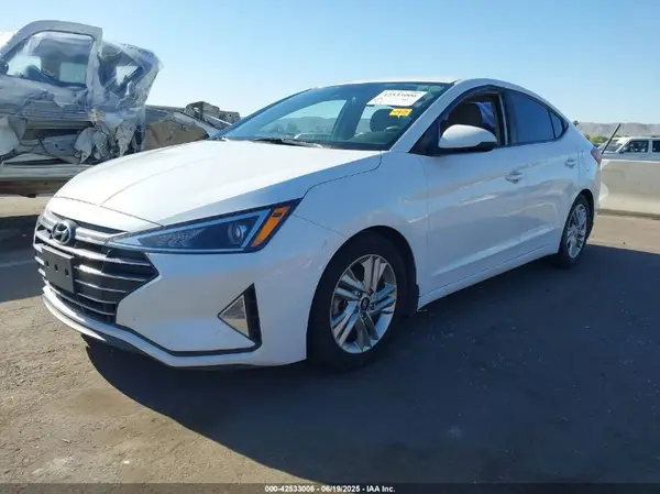 5NPD84LF4LH523594 2020 HYUNDAI ELANTRA - Image 2