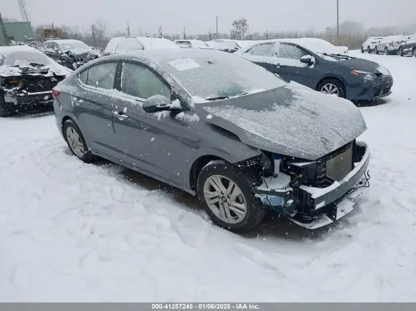 5NPD84LF4LH525877 2020 HYUNDAI ELANTRA - Image 1