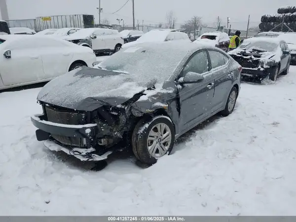 5NPD84LF4LH525877 2020 HYUNDAI ELANTRA - Image 2