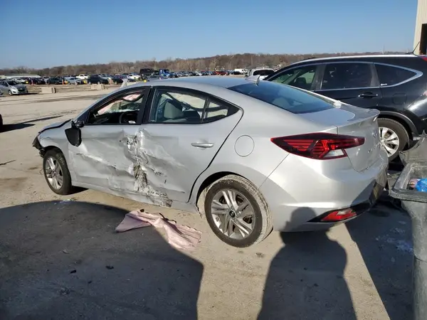 5NPD84LF4LH528925 2020 HYUNDAI ELANTRA - Image 2