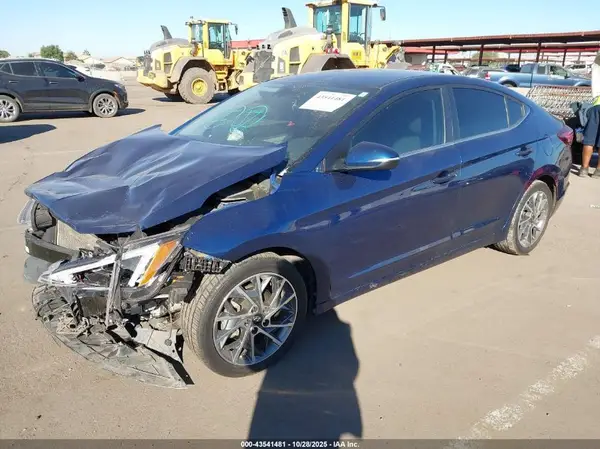 5NPD84LF4LH528939 2020 HYUNDAI ELANTRA - Image 2