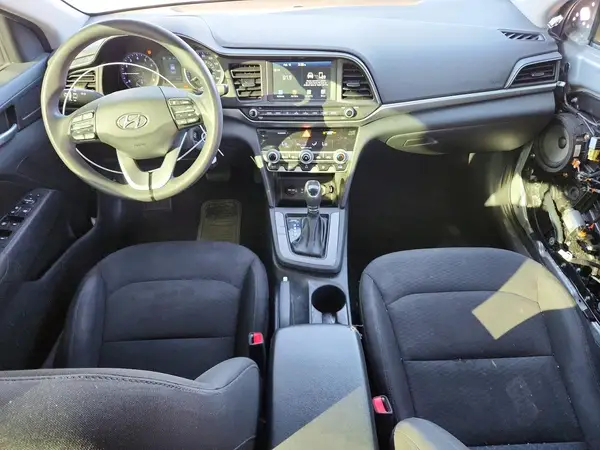 5NPD84LF4LH529556 2020 HYUNDAI ELANTRA - Image 8