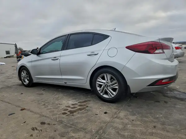 5NPD84LF4LH540153 2020 HYUNDAI ELANTRA - Image 2