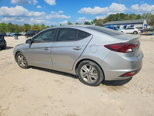 5NPD84LF4LH551458 2020 HYUNDAI ELANTRA - Image 2