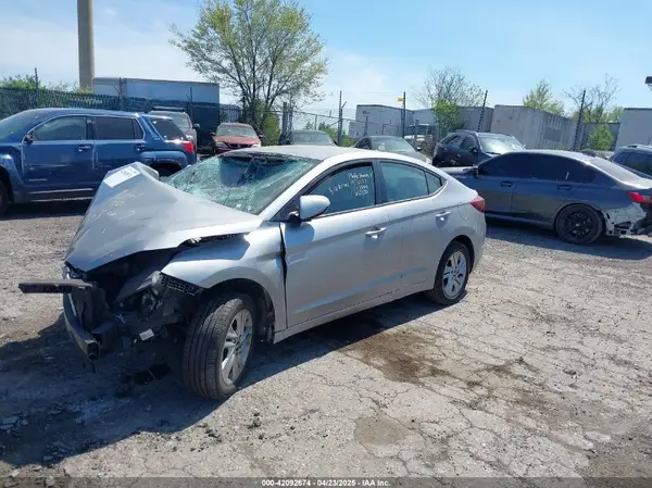 5NPD84LF4LH553503 2020 HYUNDAI ELANTRA - Image 2