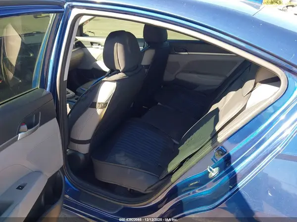 5NPD84LF4LH554604 2020 HYUNDAI ELANTRA - Image 8