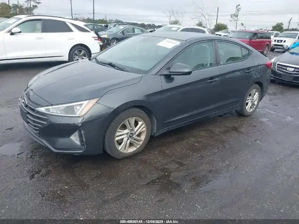 5NPD84LF4LH556613 2020 HYUNDAI ELANTRA - Image 2
