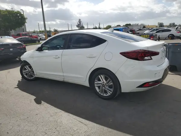 5NPD84LF4LH563366 2020 HYUNDAI ELANTRA - Image 2