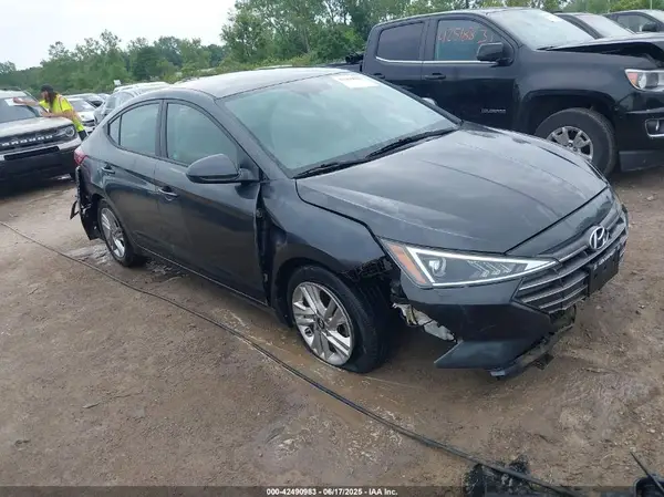 5NPD84LF4LH564792 2020 HYUNDAI ELANTRA - Image 1