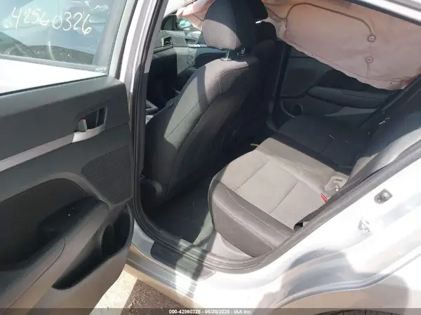 5NPD84LF4LH565795 2020 HYUNDAI ELANTRA - Image 8