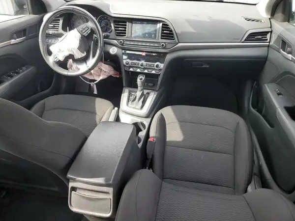 5NPD84LF4LH567370 2020 HYUNDAI ELANTRA - Image 8