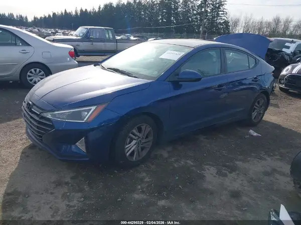 5NPD84LF4LH568793 2020 HYUNDAI ELANTRA - Image 2