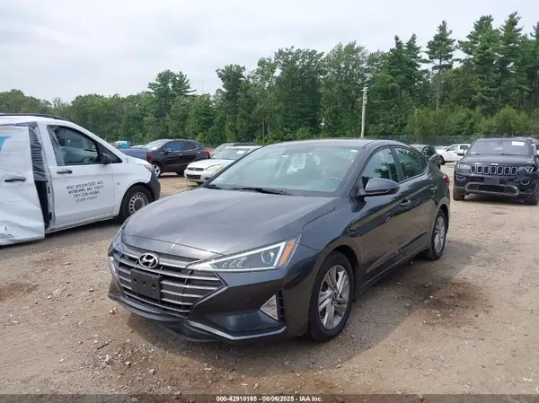 5NPD84LF4LH569278 2020 HYUNDAI ELANTRA - Image 2