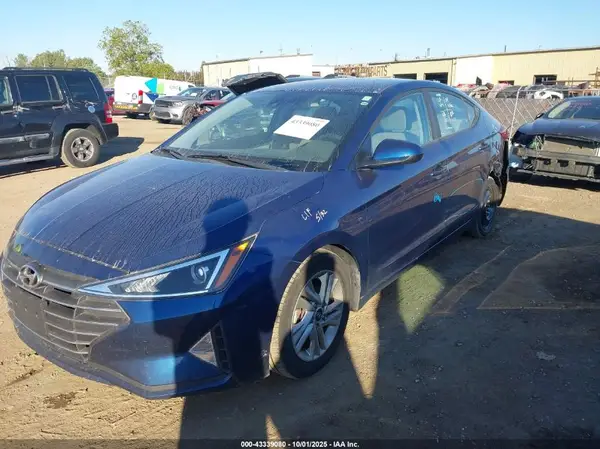 5NPD84LF4LH575839 2020 HYUNDAI ELANTRA - Image 2