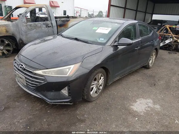 5NPD84LF4LH582418 2020 HYUNDAI ELANTRA - Image 2