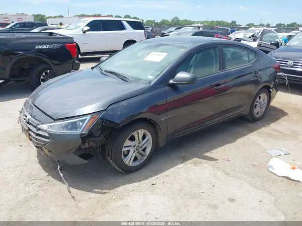 5NPD84LF4LH584377 2020 HYUNDAI ELANTRA - Image 2