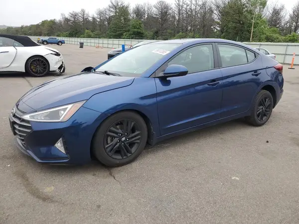5NPD84LF4LH588106 2020 HYUNDAI ELANTRA - Image 1