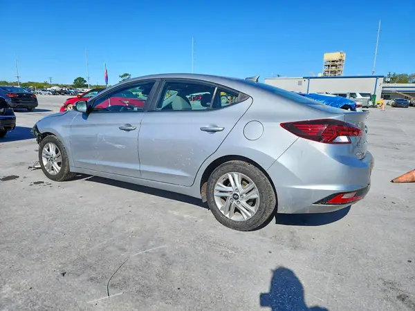 5NPD84LF4LH597727 2020 HYUNDAI ELANTRA - Image 2