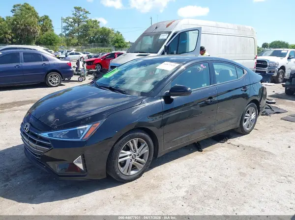5NPD84LF4LH597968 2020 HYUNDAI ELANTRA - Image 2